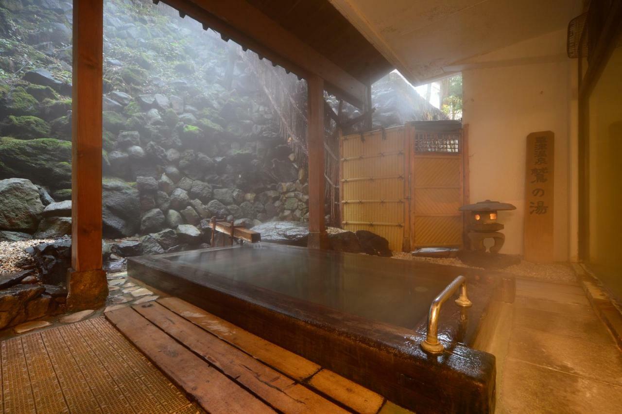 Osakaya Ryokan Кусацу Экстерьер фото