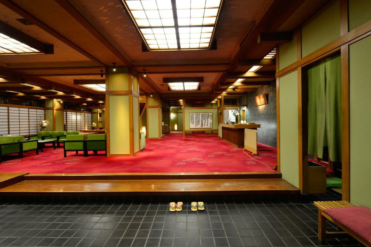 Osakaya Ryokan Кусацу Экстерьер фото