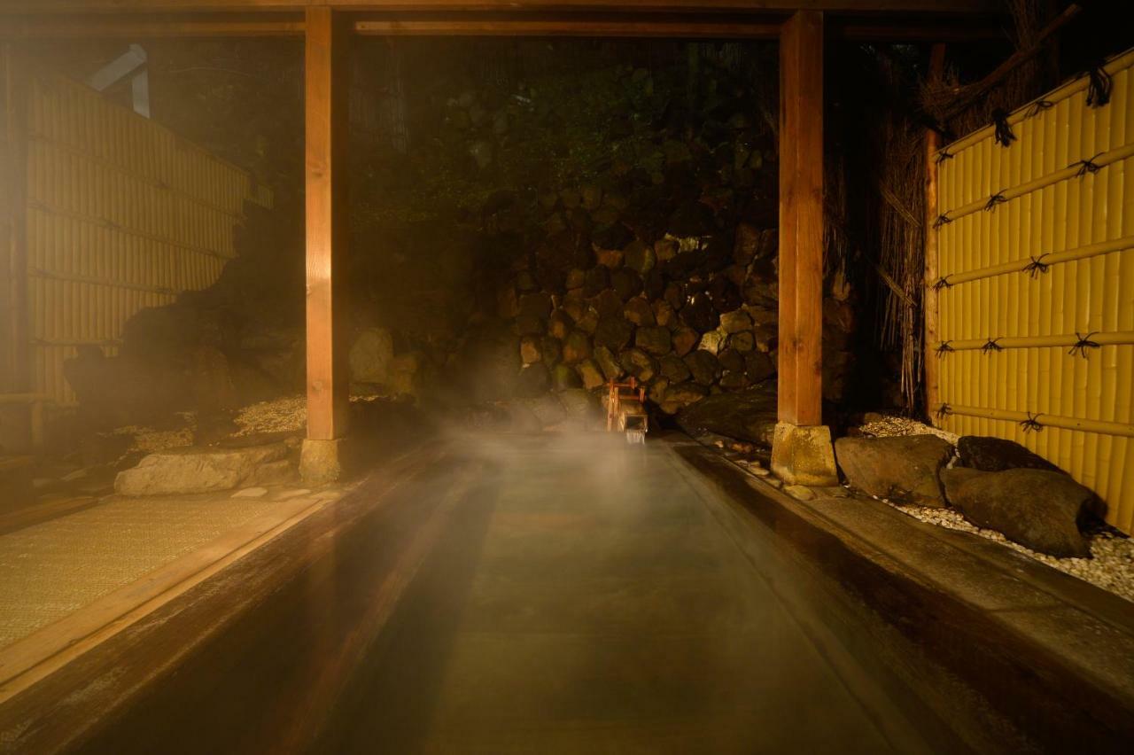 Osakaya Ryokan Кусацу Экстерьер фото